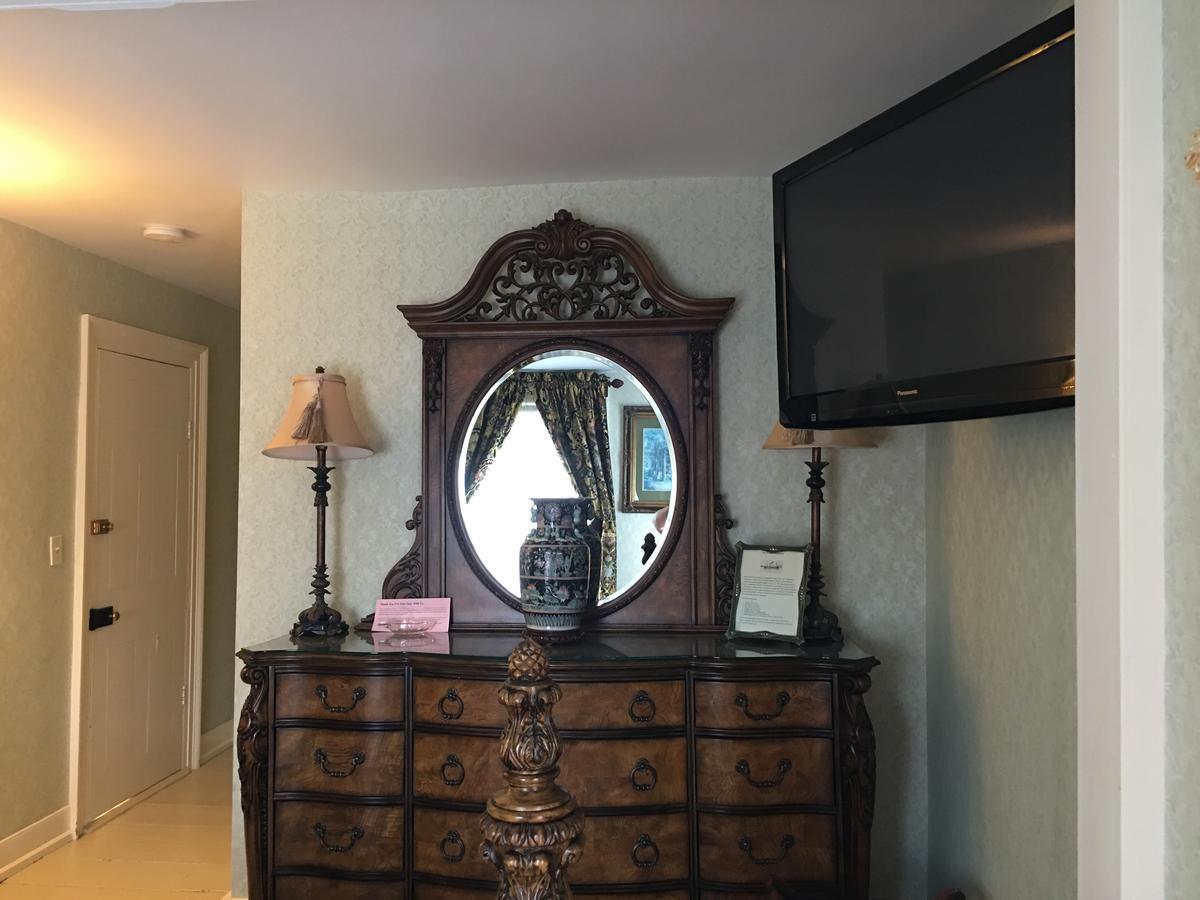 סוגרטיס Renwick Clifton House B&B מראה חיצוני תמונה