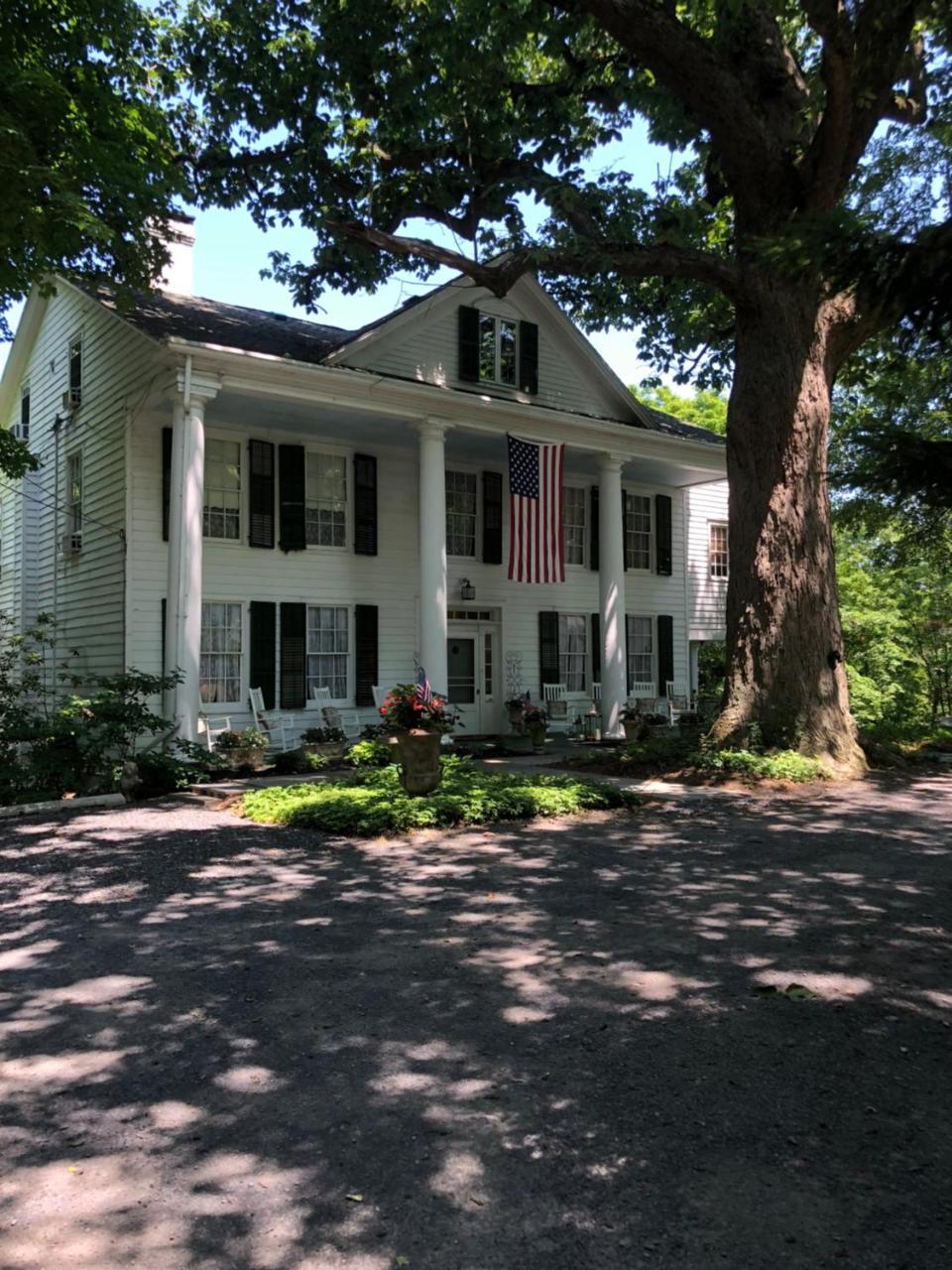 סוגרטיס Renwick Clifton House B&B מראה חיצוני תמונה